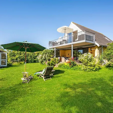 Holiday home 2 Bedroom Cozy In *