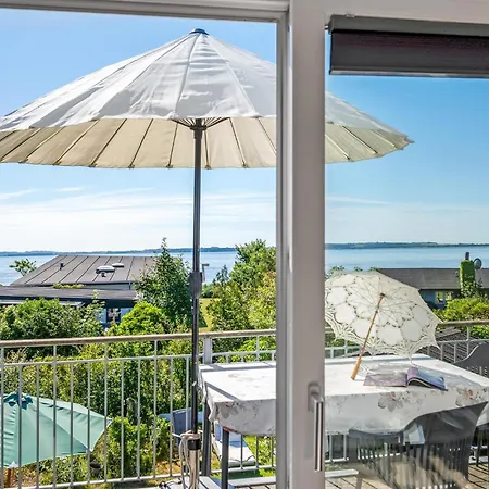 2 Bedroom Cozy In * Egå