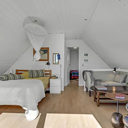 2 Bedroom Cozy In Ferienhaus *