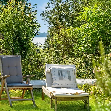 2 Bedroom Cozy In Ferienhaus *