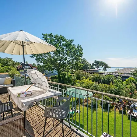 Ferienhaus 2 Bedroom Cozy In *